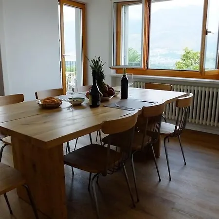 Casa Collina Apartment *